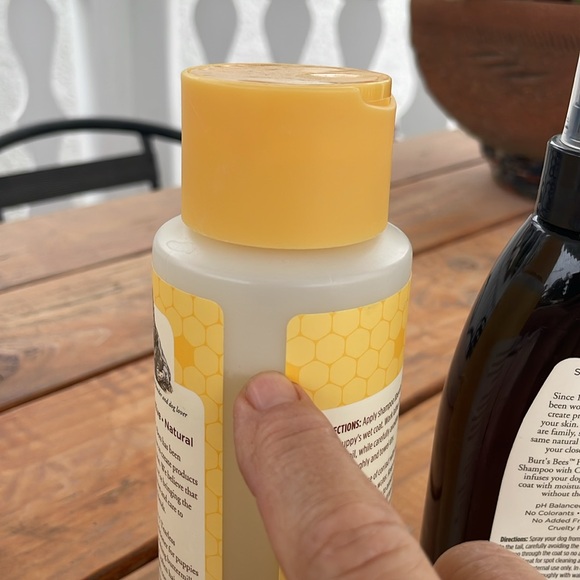 Burt’s Bees Dog & Puppy grooming set of 2 Shampoo & XL Training Pads Lot~Bundle - Picture 5 of 6